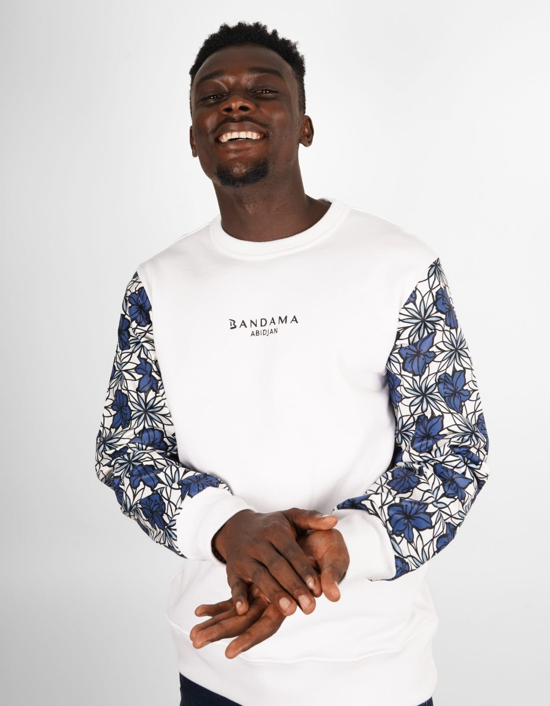 9.2) Style Africain Street Collections Praia Bandama