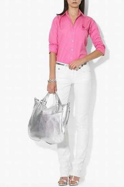 Premièrement : Les chemises Ralph Lauren Femme offrent une élégance et une qualité inégalées.