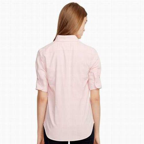 Les chemises Ralph Lauren Femme offrent une élégance et une qualité inégalées avec leur design intemporel et l'utilisation de matériaux .