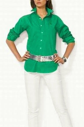 Premièrement : Les chemises Ralph Lauren Femme offrent une élégance et une qualité inégalées.