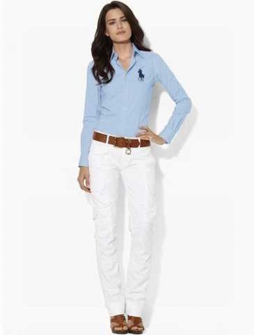 Les chemises Ralph Lauren Femme offrent une élégance et une qualité inégalées avec leur design intemporel et l'utilisation de matériaux .