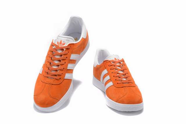 Les Adidas Gazelle Femme allient un style emblématique à une performance exceptionnelle.