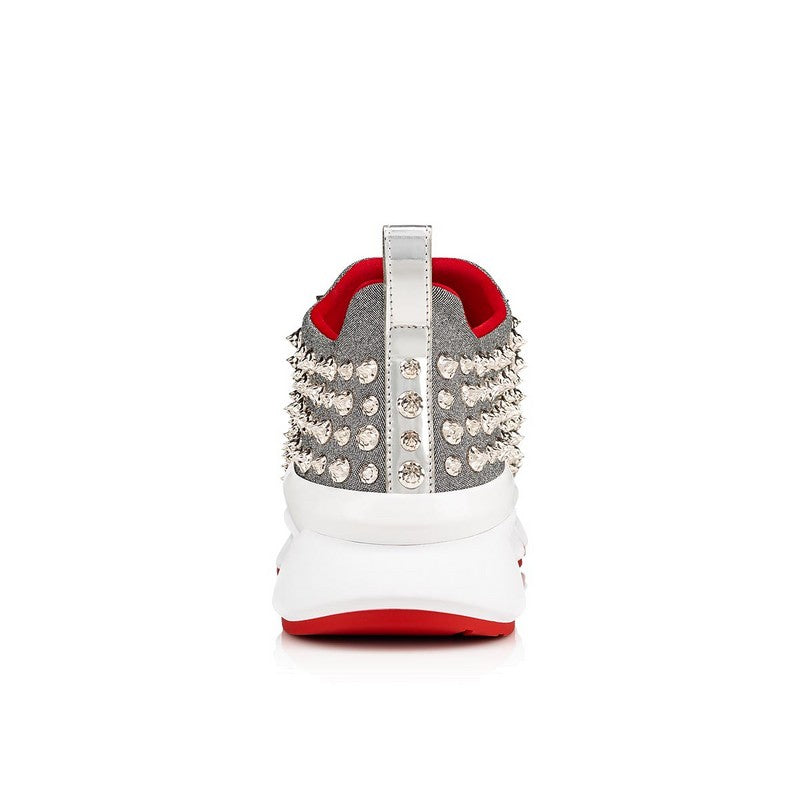 les sneakers Christian Louboutin Femme sont un témoignage de l'engagement de Christian Louboutin à combiner style et sophistication.