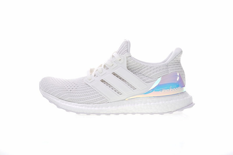 Les baskets Adidas UltraBoost 4.0 Femme sont reconnues pour leur combinaison parfaite de performance et de style.