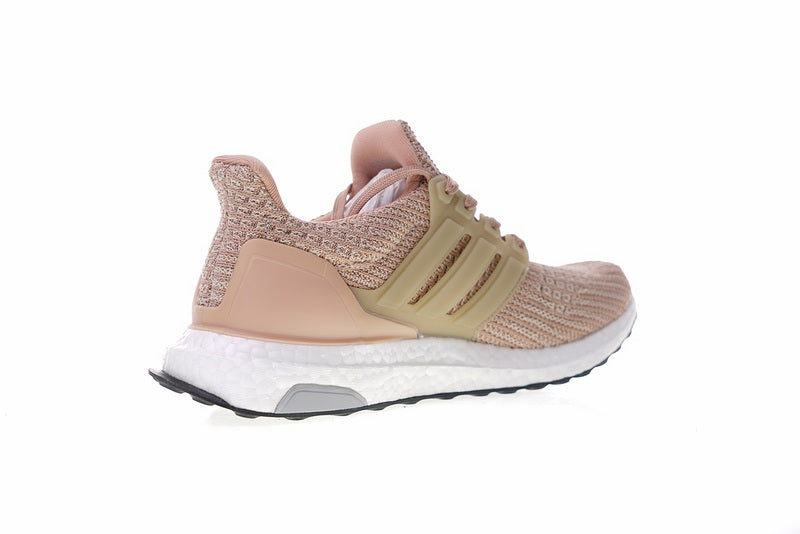 Les baskets Adidas UltraBoost 4.0 Femme sont reconnues pour leur combinaison parfaite de performance et de style.