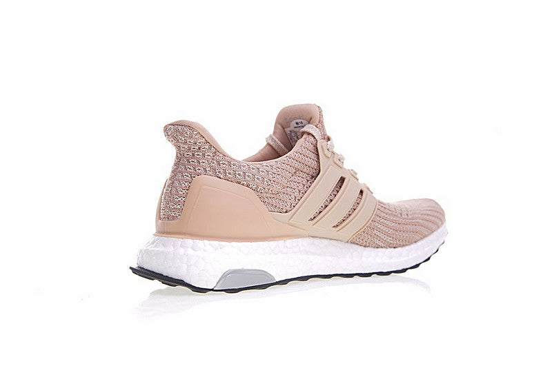 Les baskets Adidas UltraBoost 4.0 Femme sont reconnues pour leur combinaison parfaite de performance et de style.
