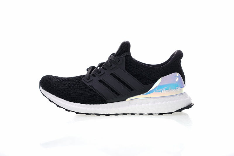 Les baskets Adidas UltraBoost 4.0 Femme sont reconnues pour leur combinaison parfaite de performance et de style.