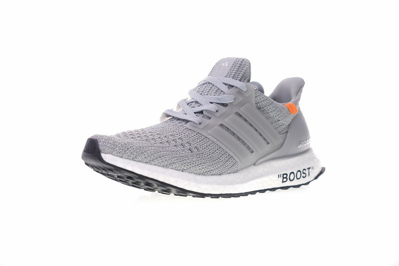 Les baskets Adidas UltraBoost 4.0 Femme sont reconnues pour leur combinaison parfaite de performance et de style.