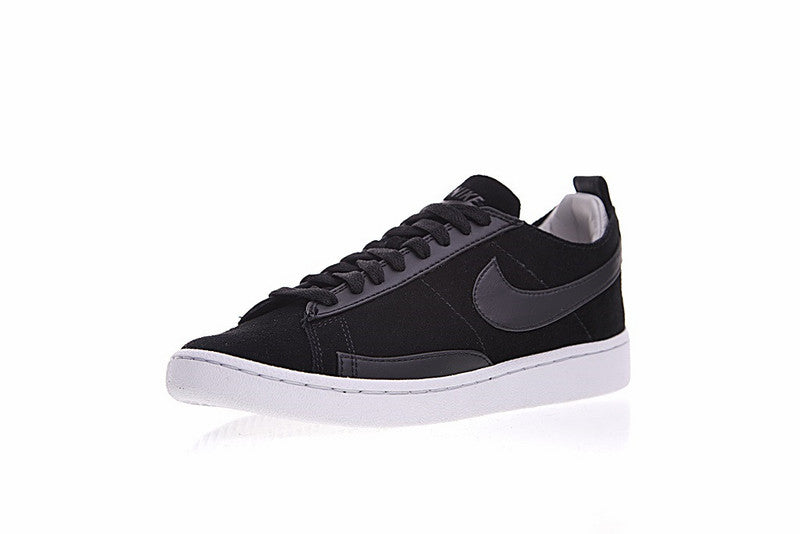 Résultats de l'évolution emblématique de la ligne Nike, les Nike Blazer Low 40 sont un témoignage de l'engagement de Nike à combiner style et innovation.