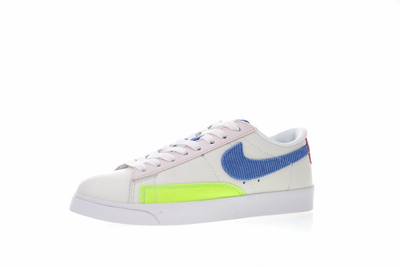 Résultats de l'évolution emblématique de la ligne Nike, les Nike Blazer Low 40 sont un témoignage de l'engagement de Nike à combiner style et innovation.