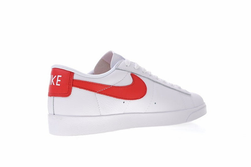Résultats de l'évolution emblématique de la ligne Nike, les Nike Blazer Low 40 sont un témoignage de l'engagement de Nike à combiner style et innovation.