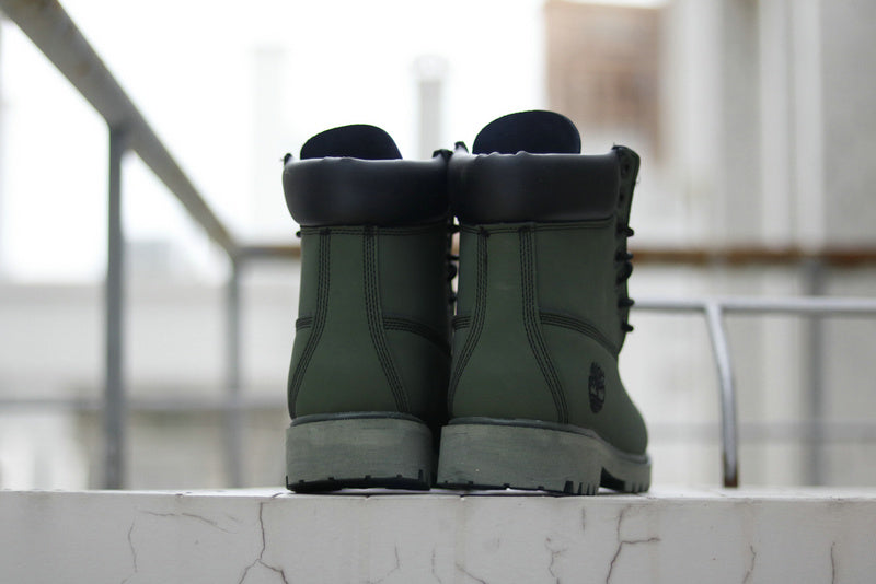 les baskets, bottes Timberland Femme sont un témoignage de l'engagement de Timberland à combiner style et durabilité.