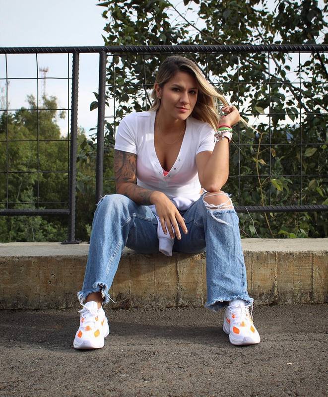 Résultats de l'évolution emblématique de la ligne Nike, les baskets Nike M2K Tekno Femme  sont un témoignage de l'engagement de Nike à combiner style et innovation.