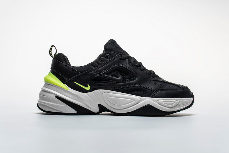 Résultats de l'évolution emblématique de la ligne Nike, les baskets Nike M2K Tekno Femme  sont un témoignage de l'engagement de Nike à combiner style et innovation.