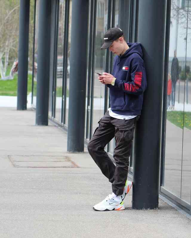 Résultats de l'évolution emblématique de la ligne Nike, les baskets Nike M2K Tekno Femme  sont un témoignage de l'engagement de Nike à combiner style et innovation.