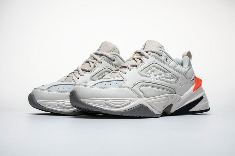 Résultats de l'évolution emblématique de la ligne Nike, les baskets Nike M2K Tekno Femme  sont un témoignage de l'engagement de Nike à combiner style et innovation.