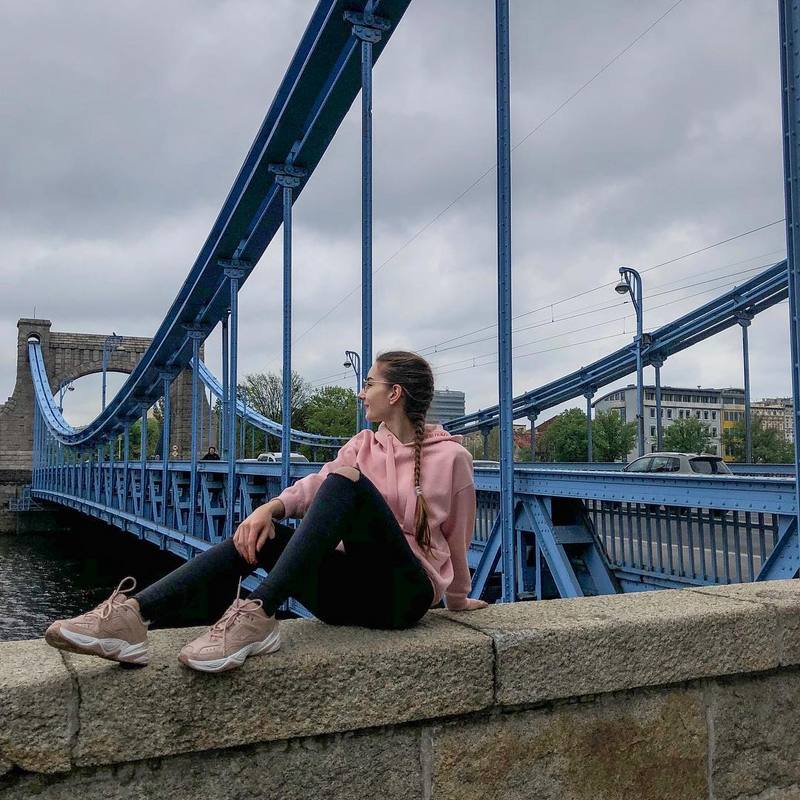 Résultats de l'évolution emblématique de la ligne Nike, les baskets Nike M2K Tekno Femme  sont un témoignage de l'engagement de Nike à combiner style et innovation.