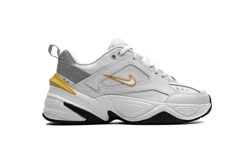 Résultats de l'évolution emblématique de la ligne Nike, les baskets Nike M2K Tekno Femme  sont un témoignage de l'engagement de Nike à combiner style et innovation.