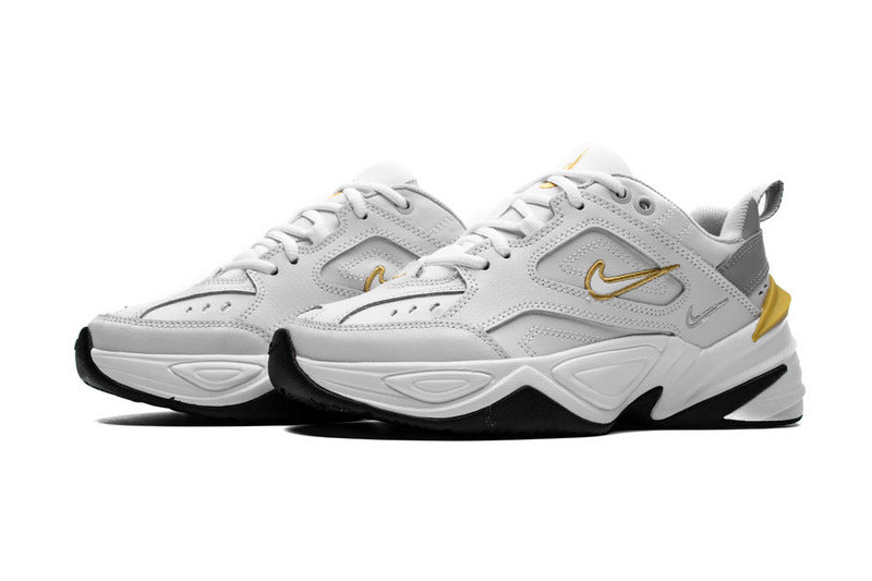 Résultats de l'évolution emblématique de la ligne Nike, les baskets Nike M2K Tekno Femme  sont un témoignage de l'engagement de Nike à combiner style et innovation.