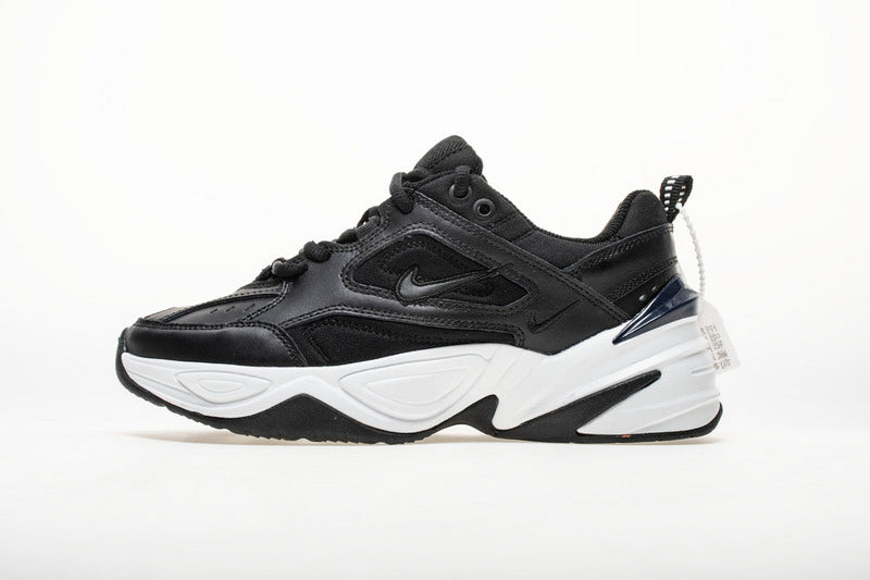 Résultats de l'évolution emblématique de la ligne Nike, les baskets Nike M2K Tekno Femme  sont un témoignage de l'engagement de Nike à combiner style et innovation.