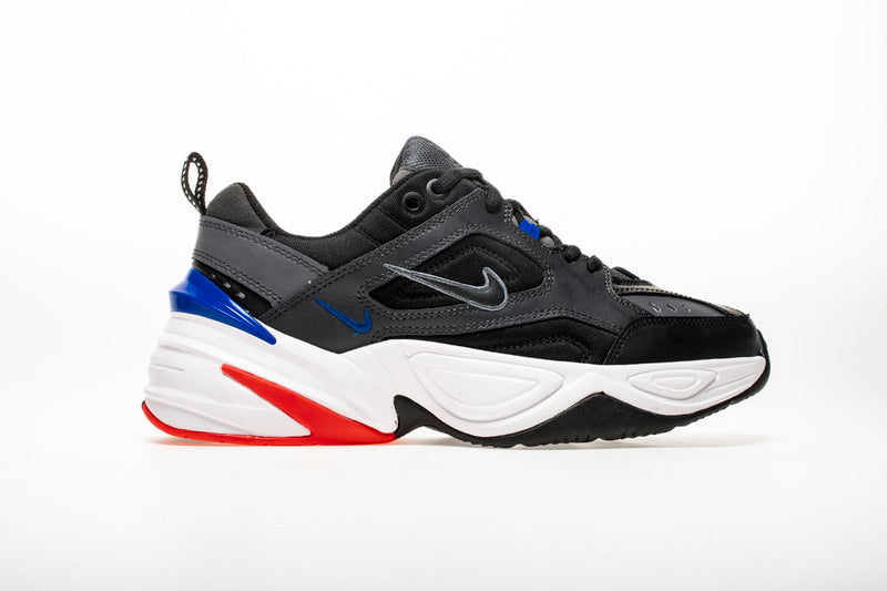 Résultats de l'évolution emblématique de la ligne Nike, les baskets Nike M2K Tekno Femme  sont un témoignage de l'engagement de Nike à combiner style et innovation.