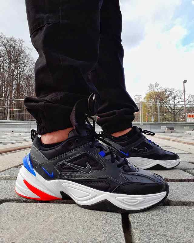 Résultats de l'évolution emblématique de la ligne Nike, les baskets Nike M2K Tekno Femme  sont un témoignage de l'engagement de Nike à combiner style et innovation.