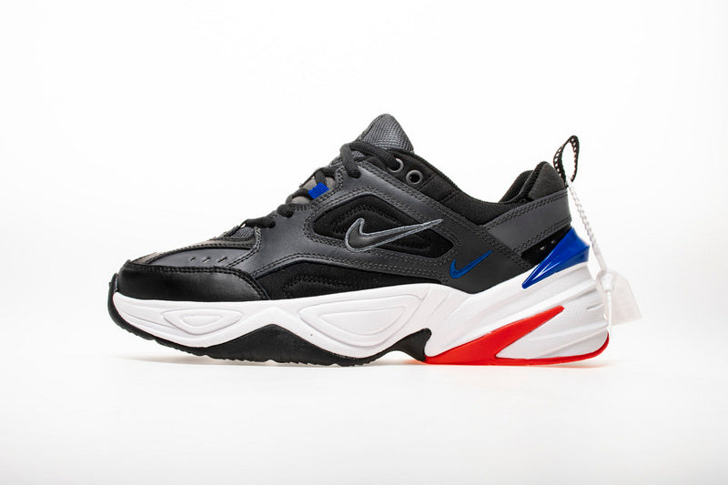 Résultats de l'évolution emblématique de la ligne Nike, les baskets Nike M2K Tekno Femme  sont un témoignage de l'engagement de Nike à combiner style et innovation.