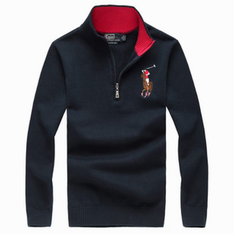 Les pulls Polo Ralph Lauren combinent élégance et confort avec une maîtrise inégalée.