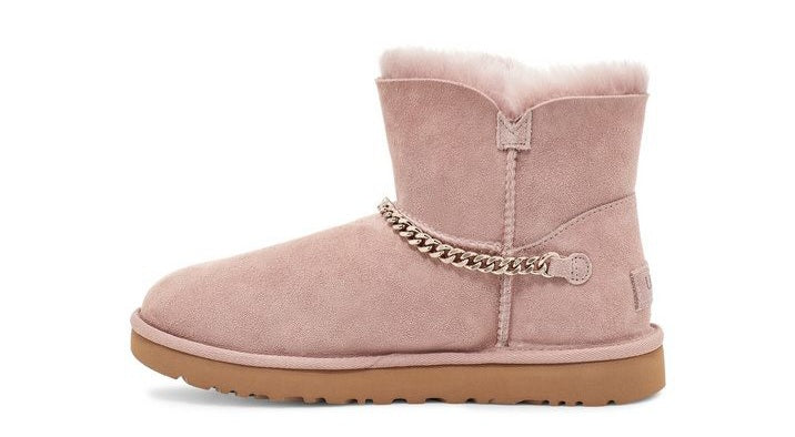 les chaussures UGG High Femme sont un témoignage de l'engagement de UGG à combiner style et confort. Exceptionnel confortable