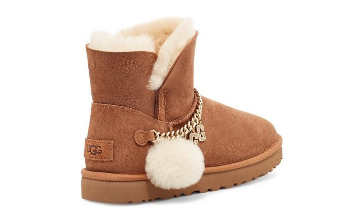 les chaussures UGG High Femme sont un témoignage de l'engagement de UGG à combiner style et confort. Exceptionnel confortable
