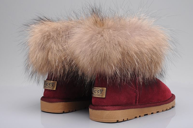 les chaussures UGG High Femme sont un témoignage de l'engagement de UGG à combiner style et confort.