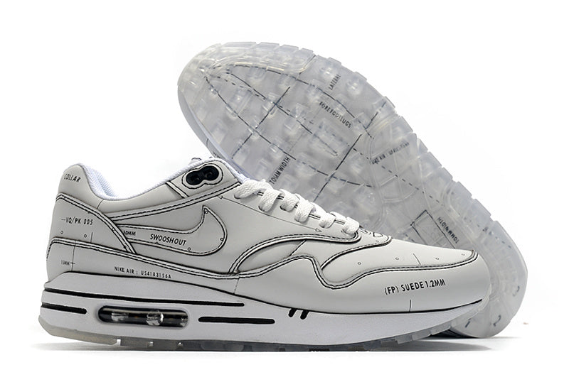 Les baskets Nike Air Max 1 Femme incarnent l’héritage emblématique de la marque Nike, combinant un design intemporel avec des touches modernes.