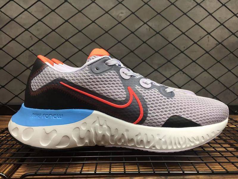 Baskets Nike Renew Run Black Femme