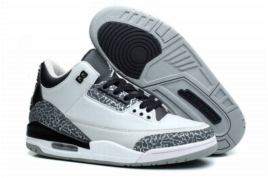 Les baskets Air Jordan 3 Triple White Femme permettent de personnaliser votre style tout en bénéficiant d’un confort supérieur.les Air Jordan 3 Triple.