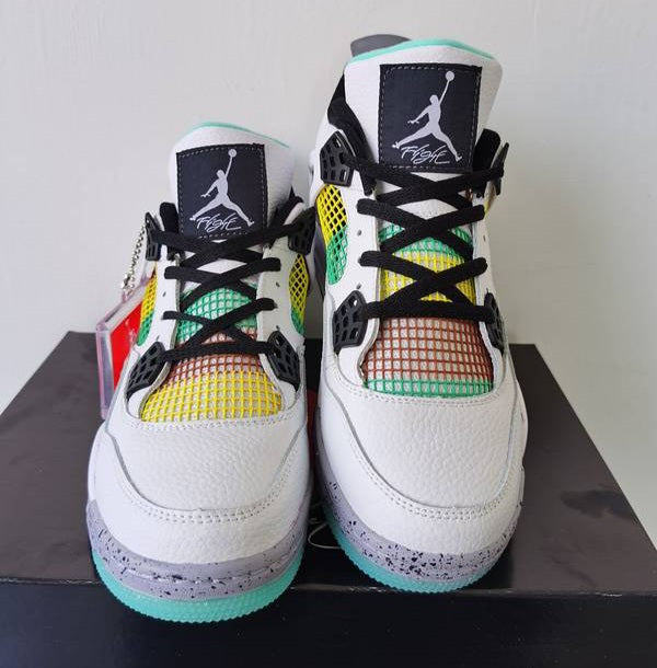 Les baskets Air Jordan 04 femme permettent de personnaliser votre style .En résumé, les Union X Air Jordan 04 femme incarnent le style.