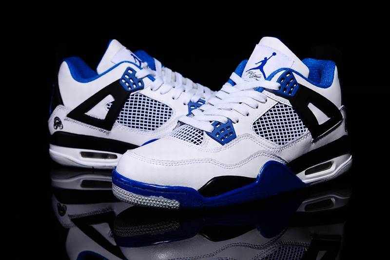 Les baskets Air Jordan 4 femme permettent de personnaliser votre style .En résumé, les Union X Air Jordan 04 femme incarnent le style.
