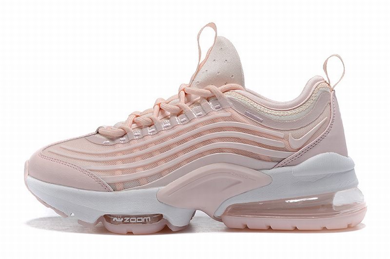 Résultats de l'évolution emblématique de la ligne Nike, les Nike Air Max Zoom 950 Femme  sont un témoignage de l'engagement de Nike à combiner style et innovation.