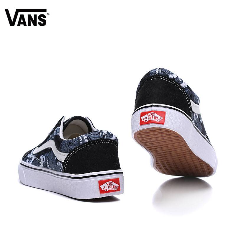 Les baskets Vans femme    offrent un style légendaire et une performance exceptionnelle.design unique  Pas Cher. moin cher.