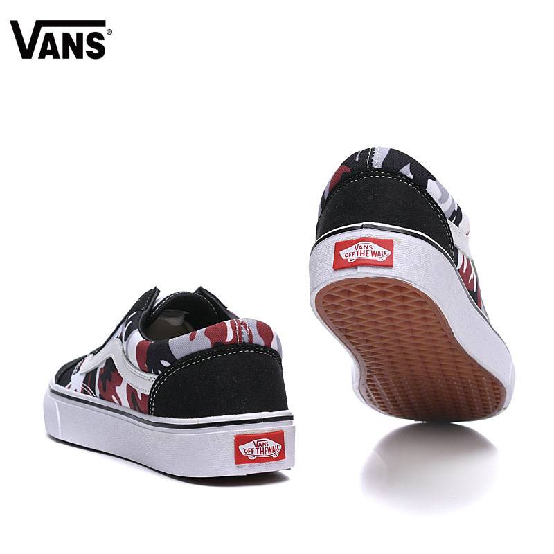 Les baskets Vans Femme se distinguent par leur style intemporel et leur esprit californien décontracté, faisant d’elles un symbole de liberté et d’individualité.