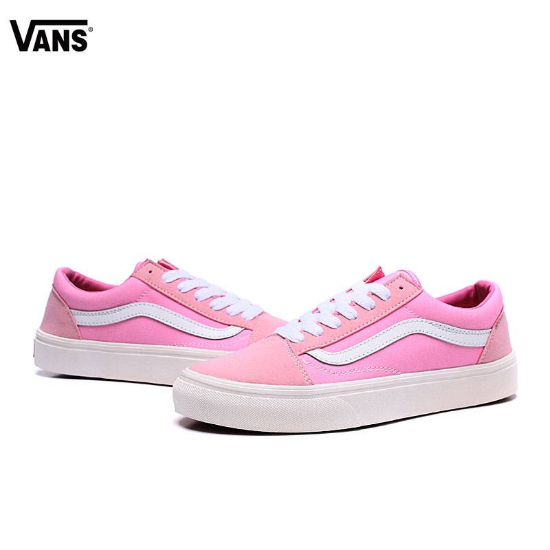 Les baskets Vans femme    offrent un style légendaire et une performance exceptionnelle.design unique  Pas Cher. moin cher.