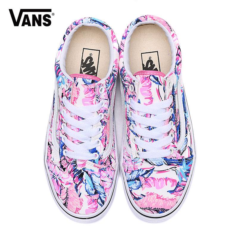 Les baskets Vans femme    offrent un style légendaire et une performance exceptionnelle.design unique  Pas Cher. moin cher.