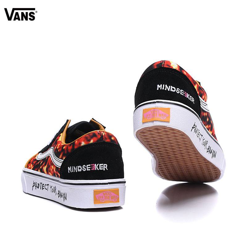 Les baskets Vans femme    offrent un style légendaire et une performance exceptionnelle.design unique  Pas Cher. moin cher.