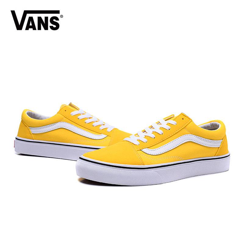 Les baskets Vans Femme se distinguent par leur style intemporel et leur esprit californien décontracté, faisant d’elles un symbole de liberté et d’individualité.