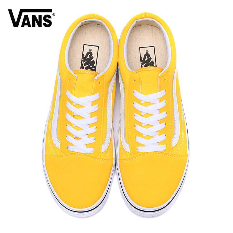 Les baskets Vans Femme se distinguent par leur style intemporel et leur esprit californien décontracté, faisant d’elles un symbole de liberté et d’individualité.