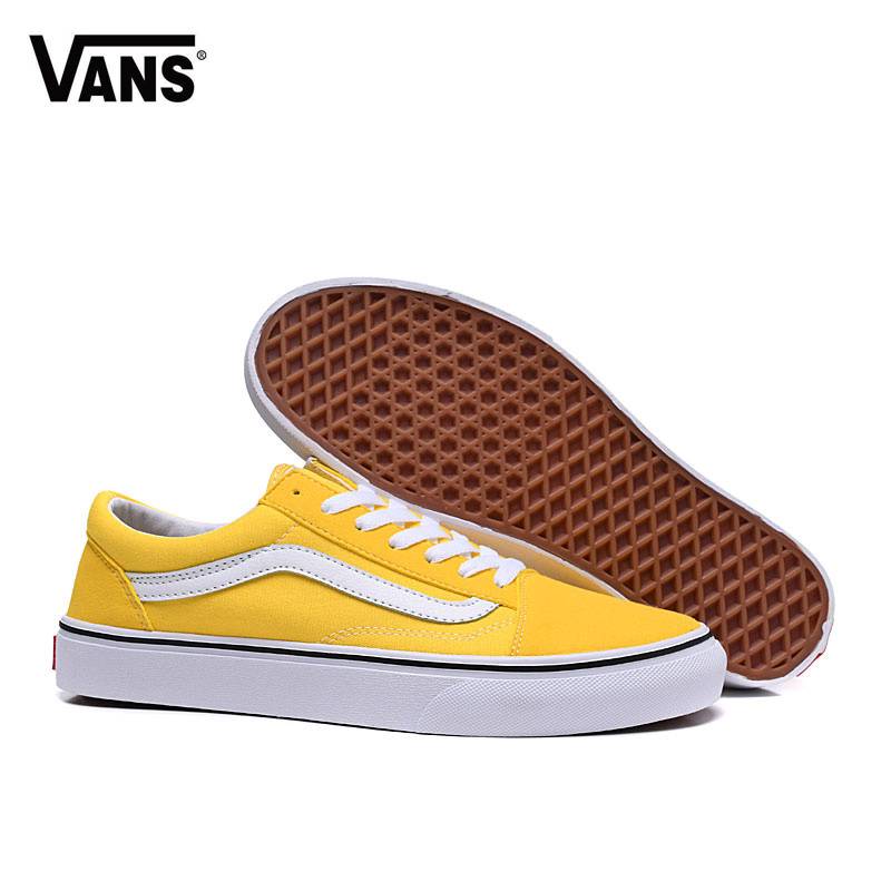 Les baskets Vans Femme se distinguent par leur style intemporel et leur esprit californien décontracté, faisant d’elles un symbole de liberté et d’individualité.