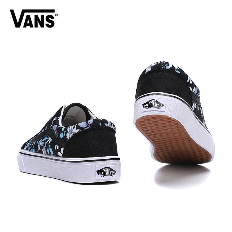 Les baskets Vans femme    offrent un style légendaire et une performance exceptionnelle.design unique  Pas Cher. moin cher.