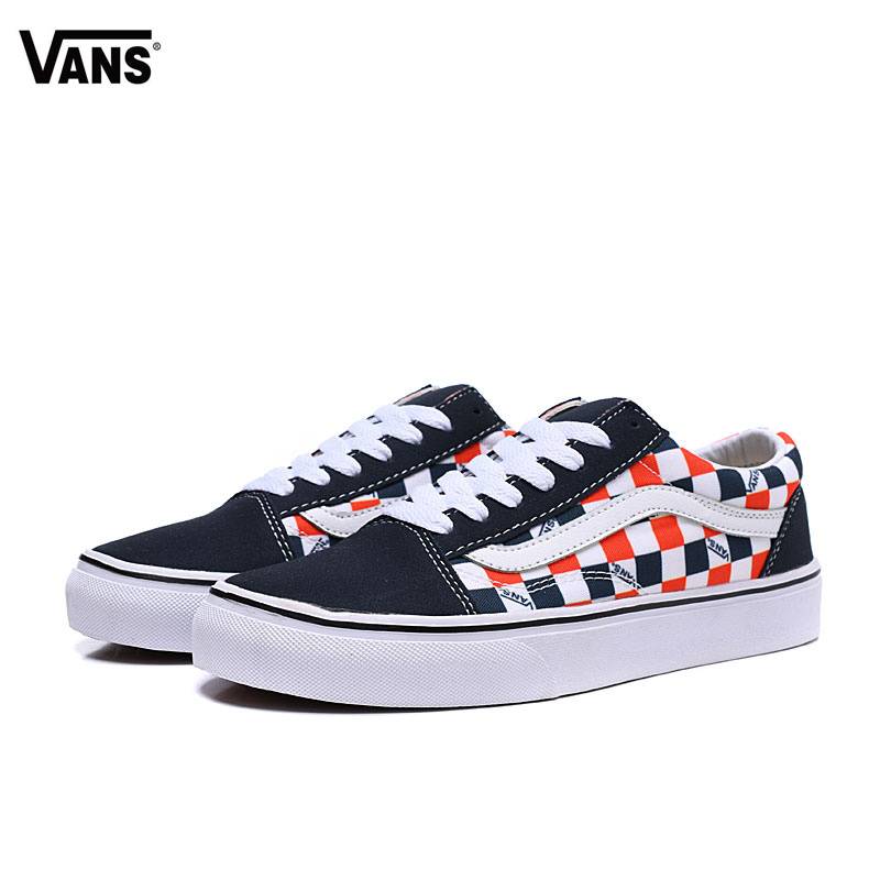 Les baskets Vans Femme se distinguent par leur style intemporel et leur esprit californien décontracté, faisant d’elles un symbole de liberté et d’individualité