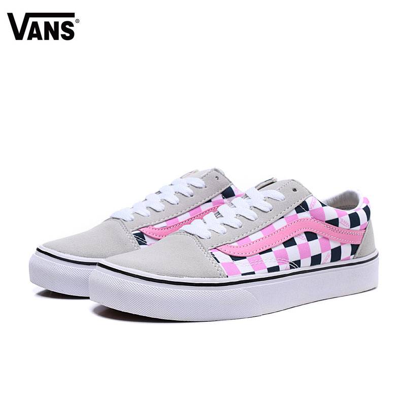 Les baskets Vans Femme se distinguent par leur style intemporel et leur esprit californien décontracté, faisant d’elles un symbole de liberté et d’individualité.