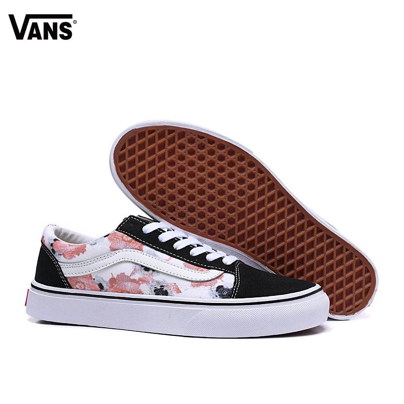 Les baskets Vans Femme se distinguent par leur style intemporel et leur esprit californien décontracté, faisant d’elles un symbole de liberté et d’individualité.