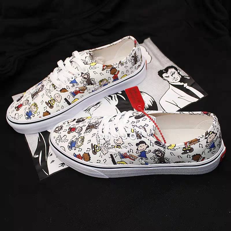 Les baskets Vans Femme se distinguent par leur style intemporel et leur esprit californien décontracté, faisant d’elles un symbole de liberté et d’individualité.